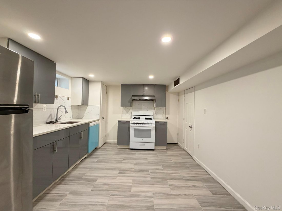 House in New York, New York, United States 3 - 16993436