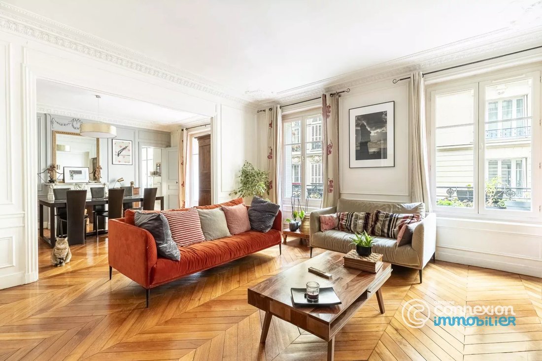 Apartment in Goutte d'Or-Château Rouge, Paris 18e Arrondissement, Paris 1 - 16990894