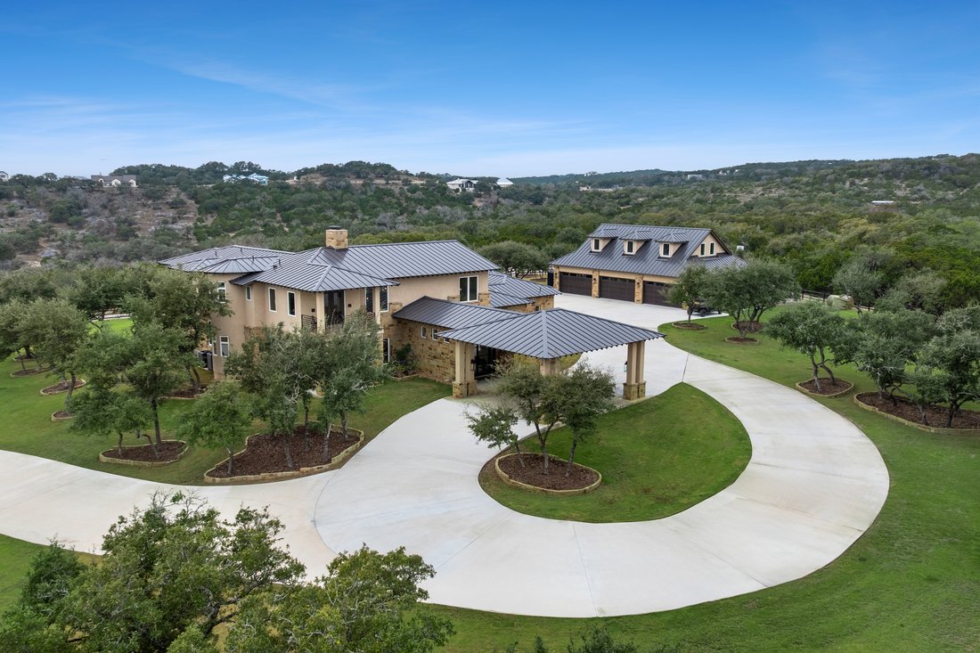 House in Helotes, Texas, United States 1 - 16987428
