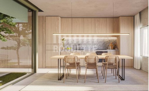 Apartment in Cedofeita, Santo Ildefonso, Se, Miragaia, Sao Nicolau e Vitoria, Porto District, Portugal 1