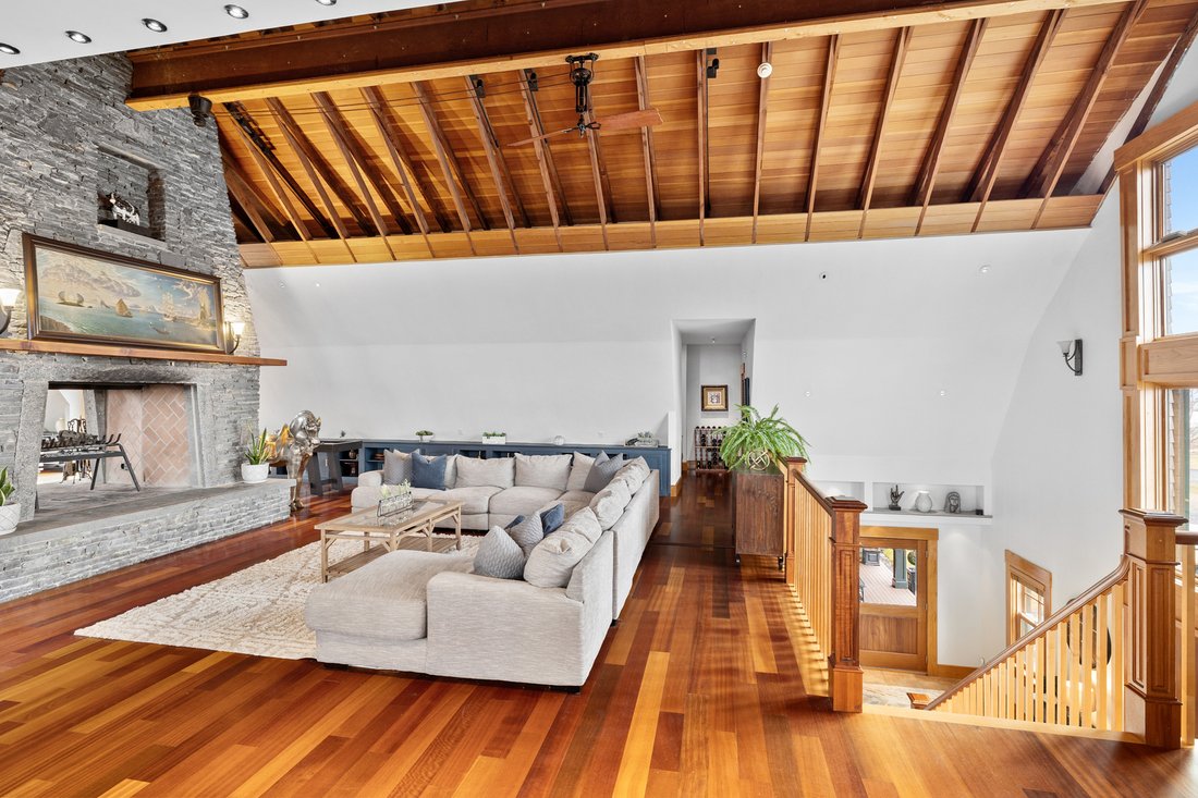 House in Dartmouth, Massachusetts, United States 5 - 16991464