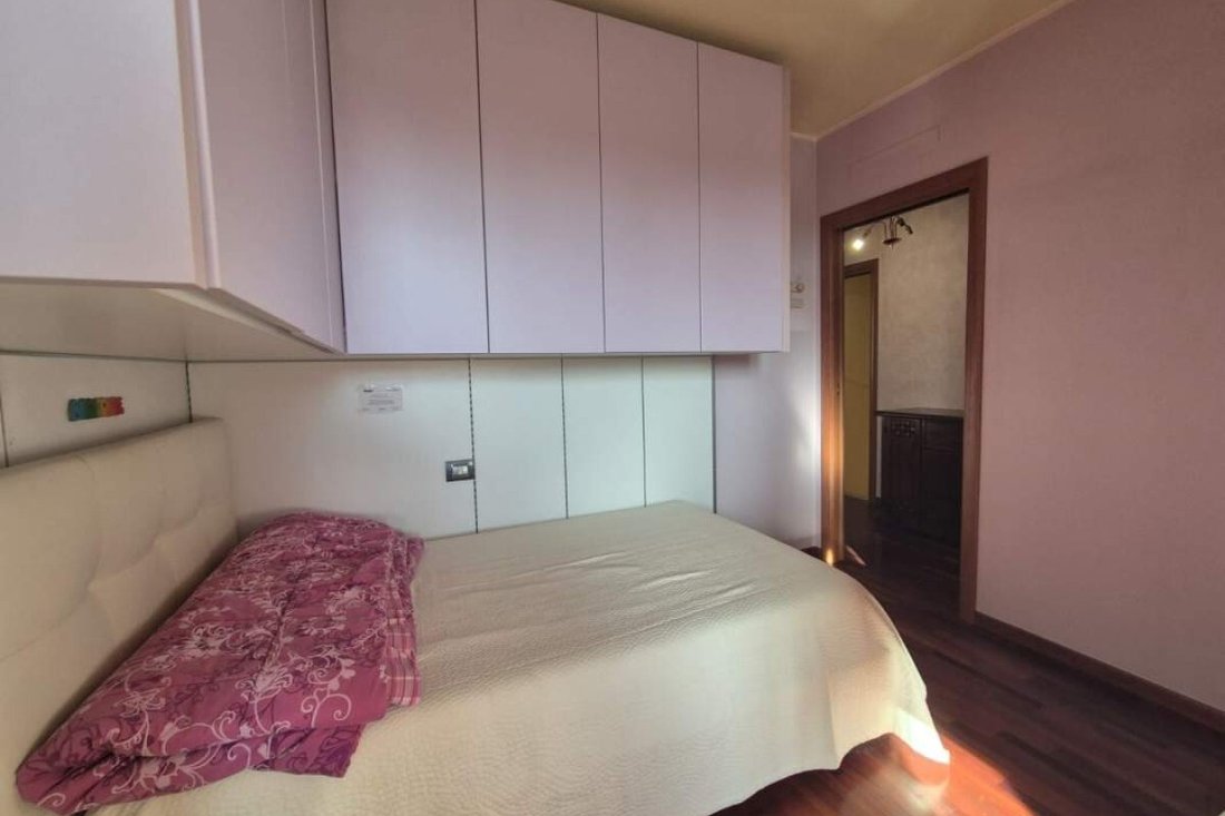 Villa in Mazzano, Lombardy, Italy 2 - 16992587