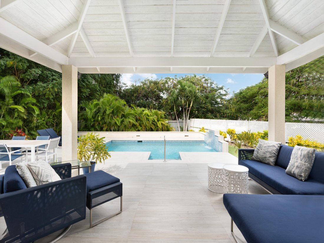 Apartment in Holetown, Saint James, Barbados 2 - 16992512