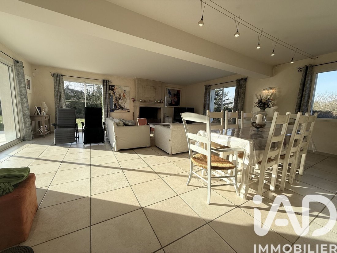 House in Champlay, Bourgogne – Franche-Comté, France 3 - 16991776