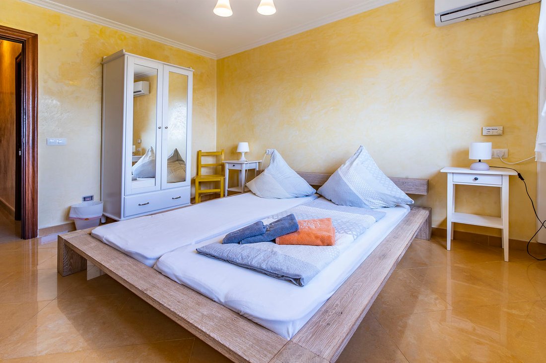 Finca in Llucmajor, Balearic Islands, Spain 5 - 16991103