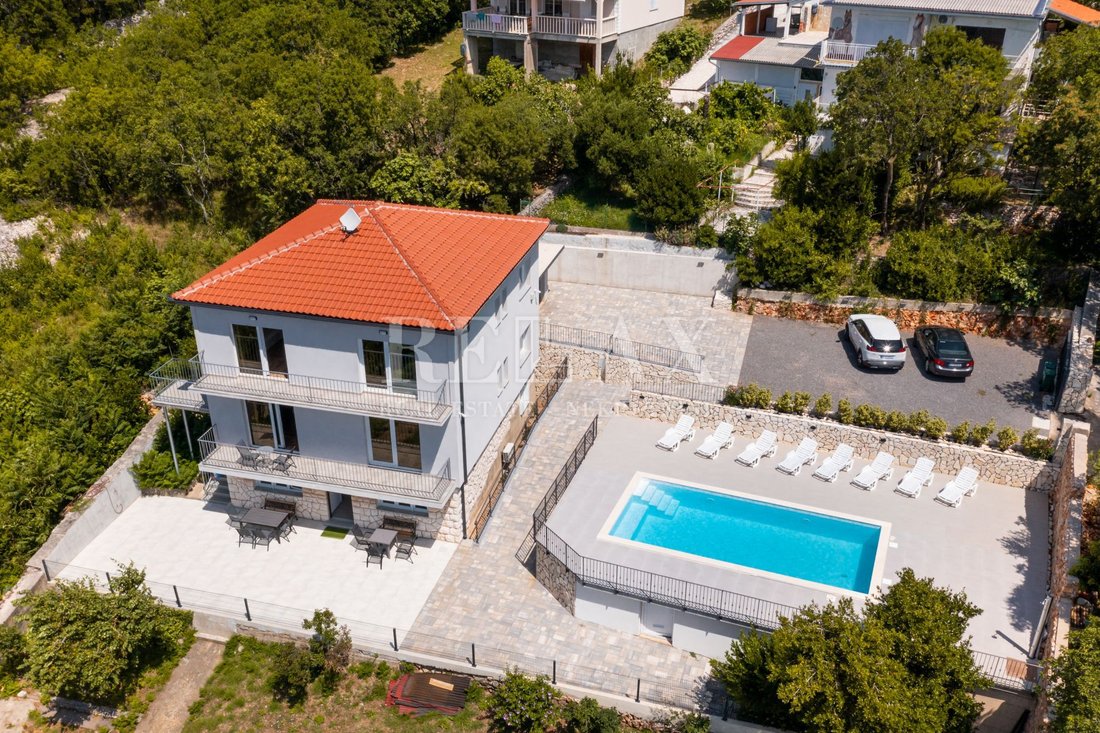 House in Grad Novi Vinodolski, Primorje-Gorski Kotar County, Croatia 3 - 16993244