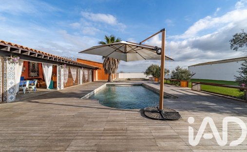 House in Capiscol, Beziers, France 1