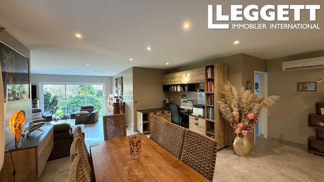 House in Centre-Bourg, Saint-Genis-Laval, France 3 - 16999248