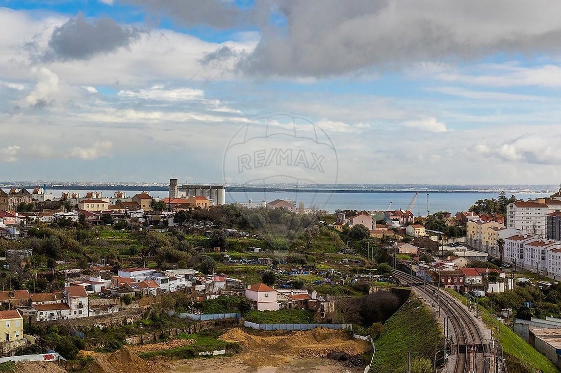 Apartment in Beato, Lisbon, Portugal 2 - 16996926