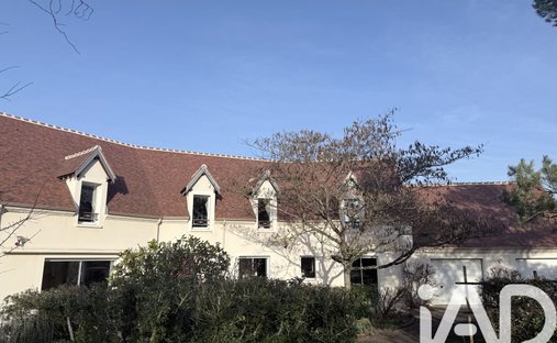 House in Champlay, Bourgogne – Franche-Comté, France 1