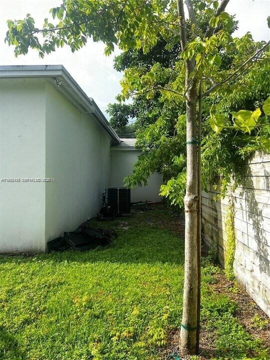 House in Miami, Florida, United States 5 - 17000828