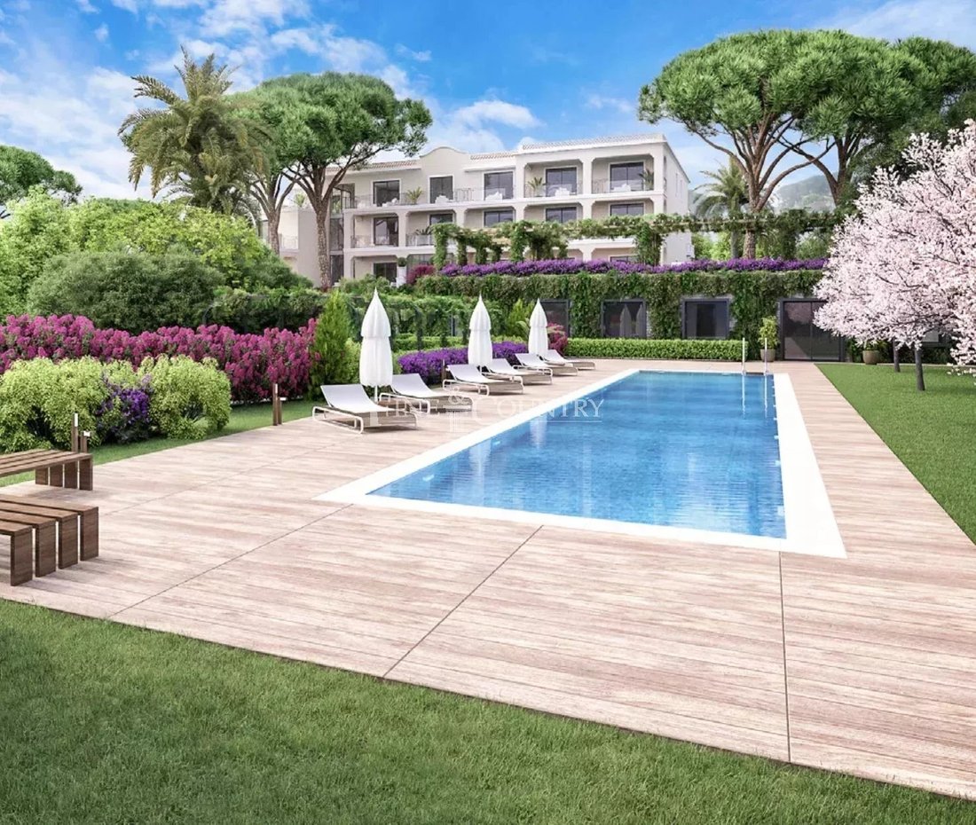 Apartment in Antibes, Provence-Alpes-Côte d'Azur, France 2 - 14966557