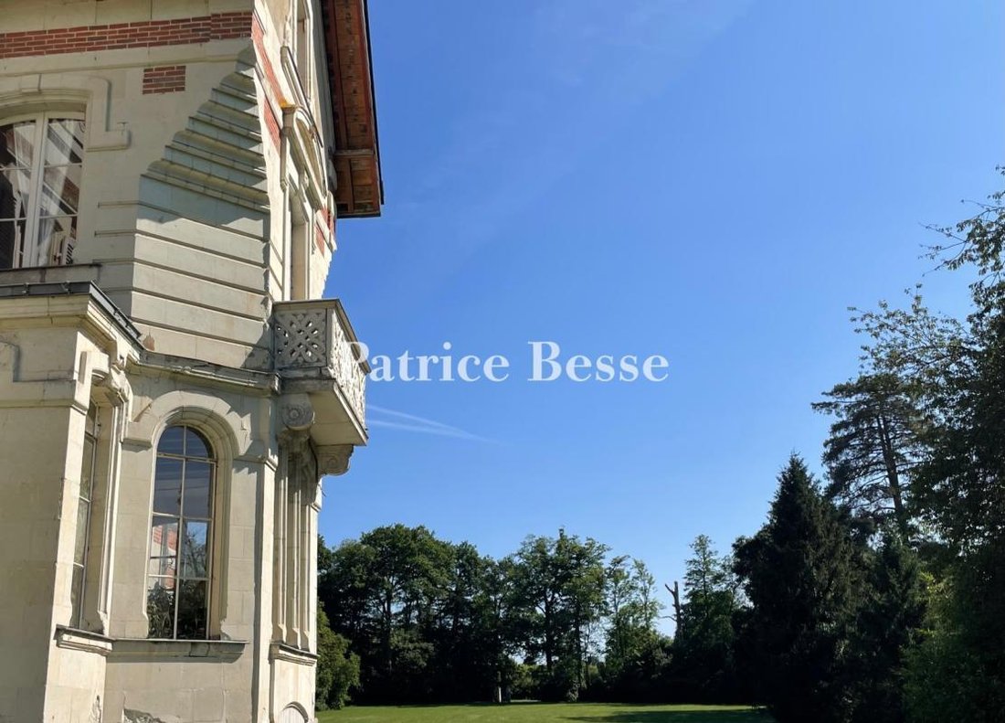 Castle in Pouance, Ombree d'Anjou, France 5 - 15985090