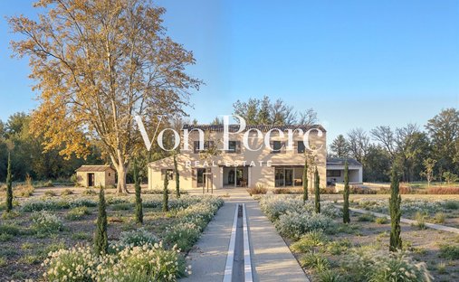 Estate in Maussane-les-Alpilles, Provence-Alpes-Côte d'Azur, France 1