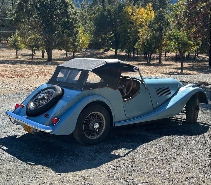Cabriolet in Glendale, United States 3 - 16847705