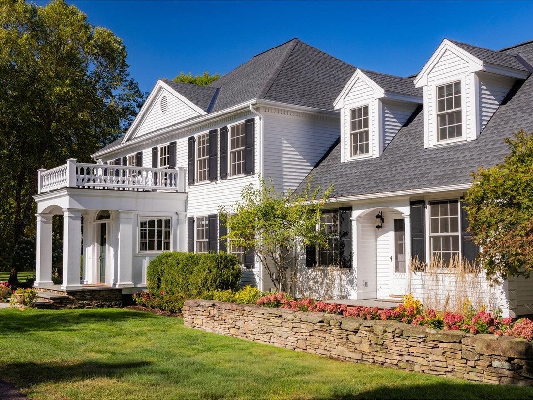 House in Shelburne, Vermont, United States 1 - 16991617