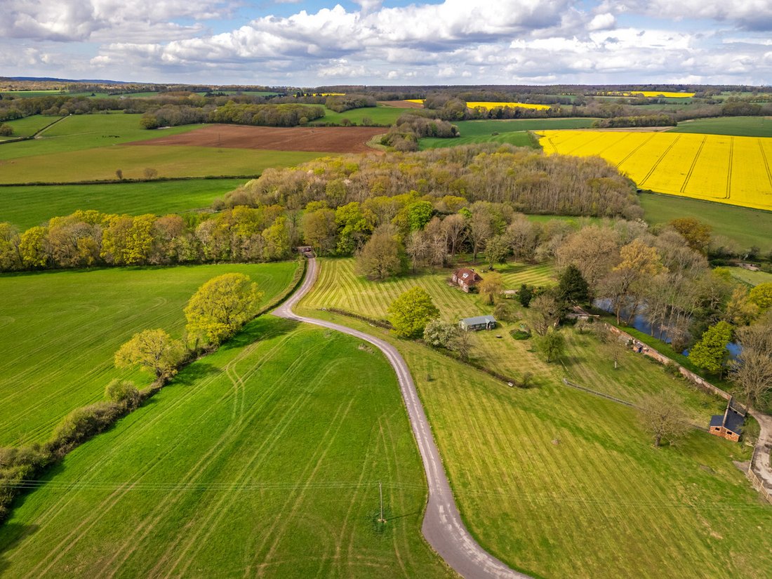 House in Braishfield, England 5 - 16993729