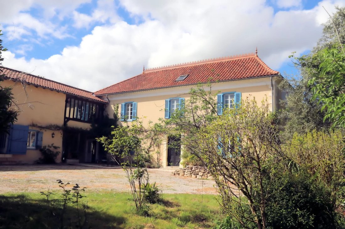 House in Arrondissement of Mirande, Occitania, France 1 - 16990951