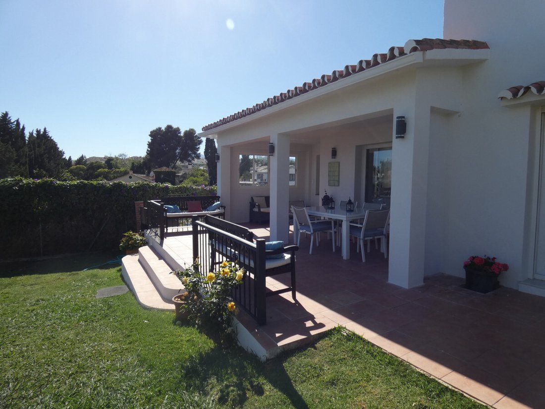 Villa in San Pedro de Alcantara, Andalusia, Spain 5 - 16994834