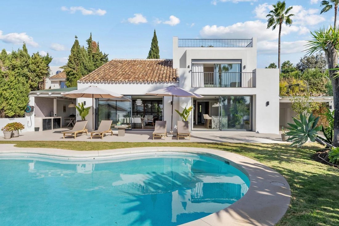 Villa a Nueva Andalucía, Marbella, Spagna 2 - 16999066