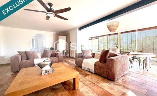 House in Garrigues, Nimes, France 1