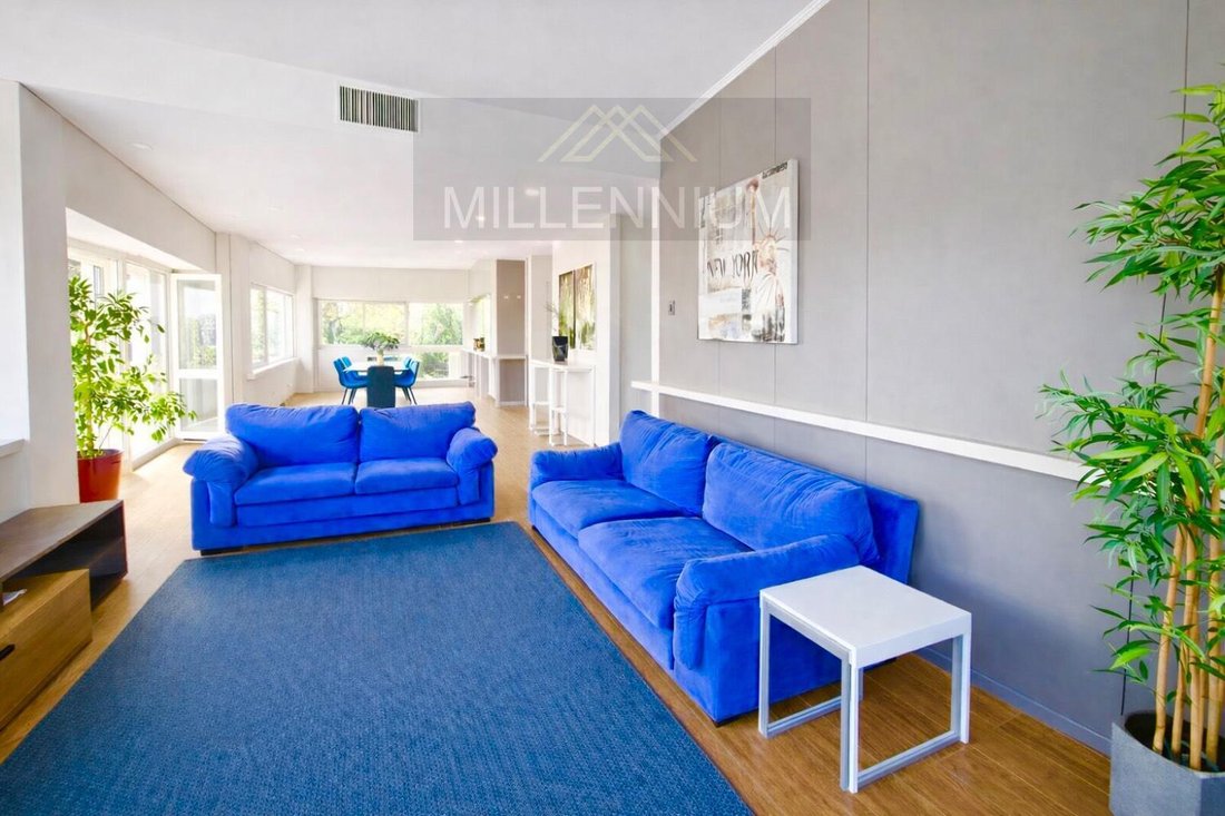Villa in Arona, Piedmont, Italy 3 - 16900424