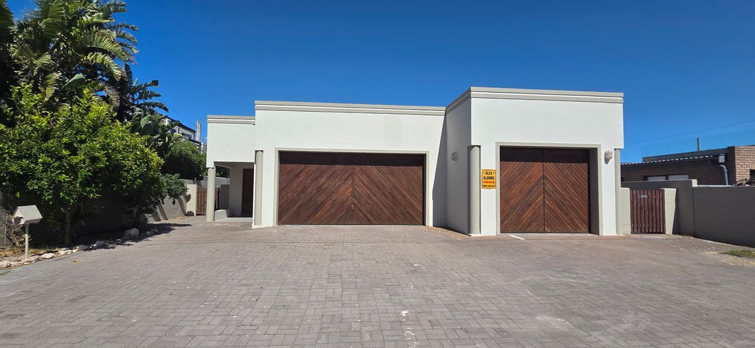 House in Langebaan, Western Cape, South Africa 2 - 16991331