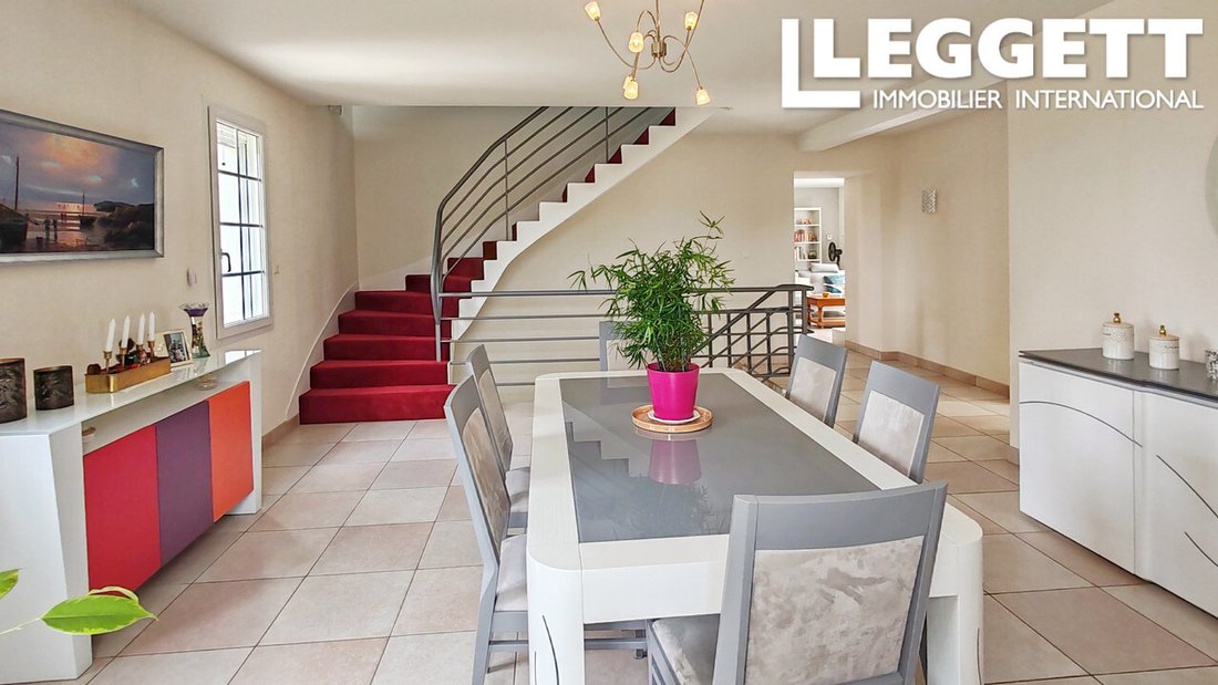 House in Availles-en-Chatellerault, Nouvelle-Aquitaine, France 4 - 16109784