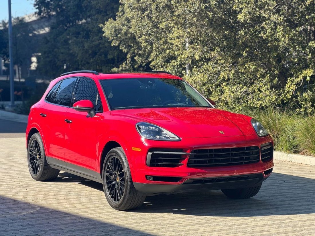 Suv in Inglewood, CA, United States 4 - 16996085