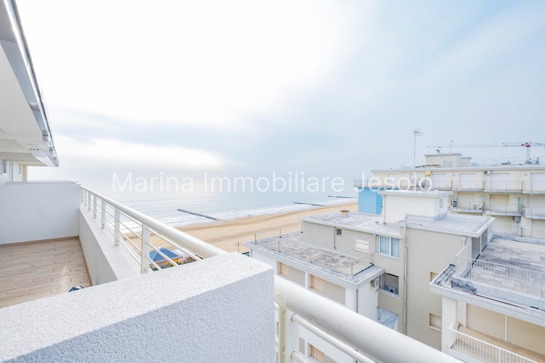 Apartment in Faro-Lido Ovest, Jesolo, Veneto 3 - 16993771