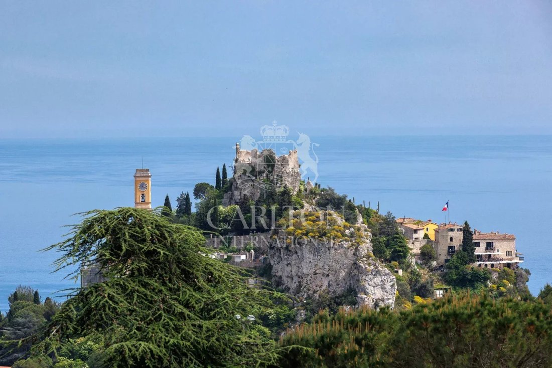 Villa in Èze, Provence-Alpes-Côte d'Azur, France 1 - 16997079