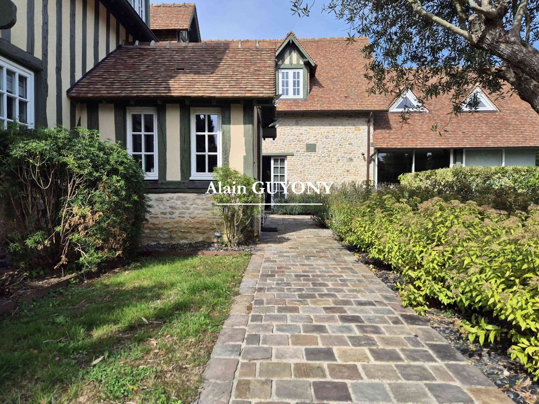 House in Beaumont-en-Auge, Normandy, France 5 - 16998705