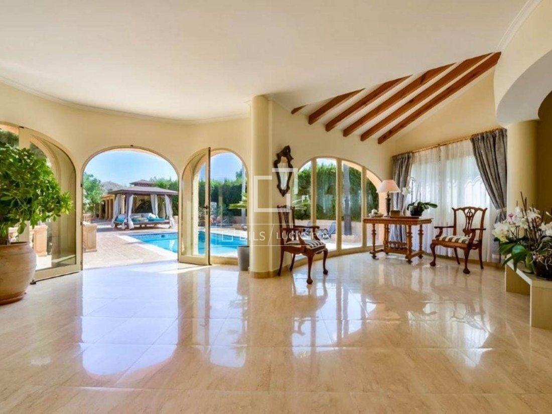 Villa in Calp / Calpe, Valencian Community, Spain 3 - 16988555