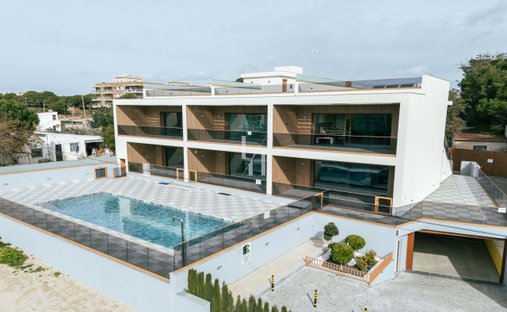 Appartement à Quarteira, Algarve, Portugal 1