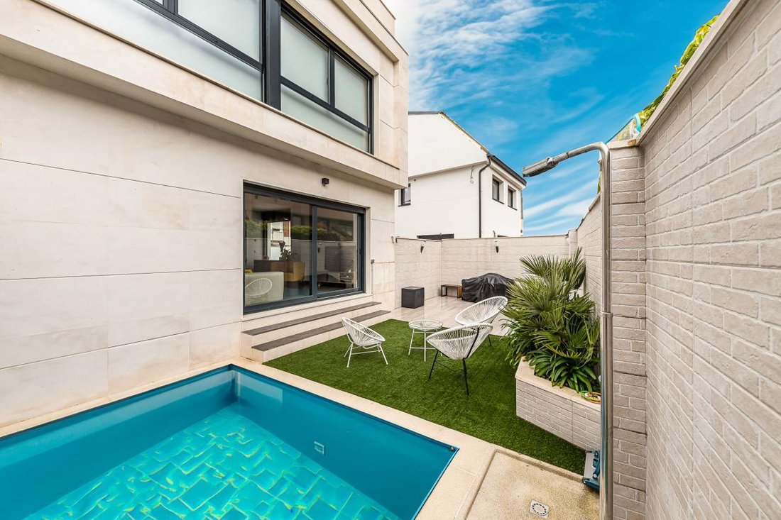 House in Fuencarral-El Pardo, Madrid, Spain 5 - 16993030