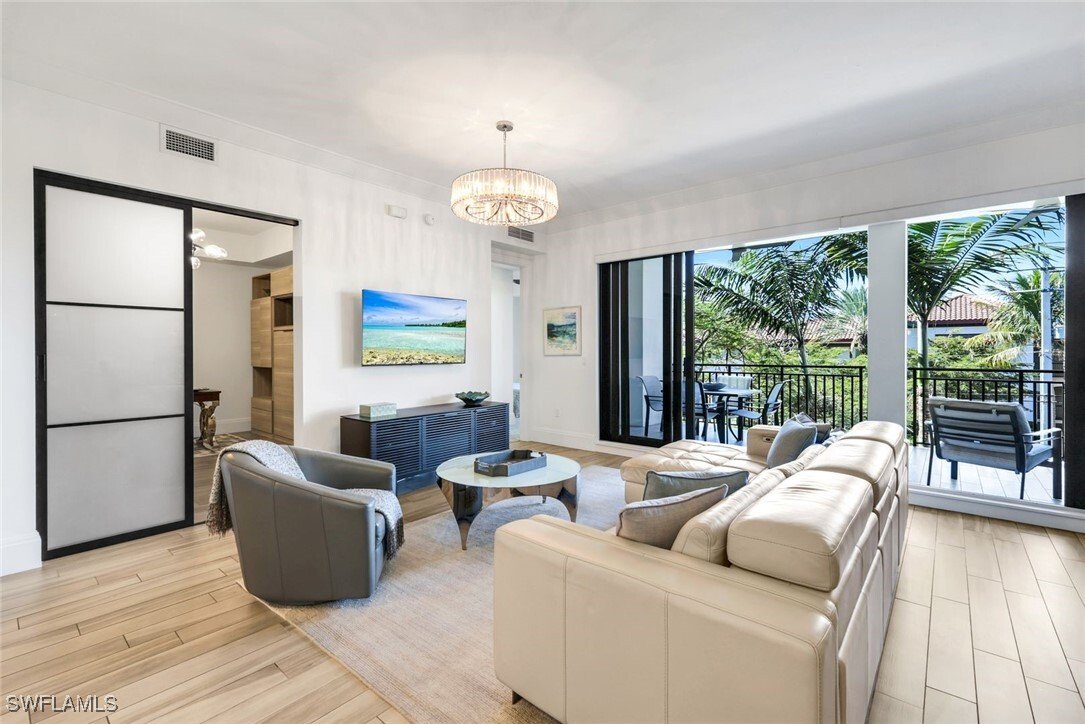 Condo in Naples, Florida, United States 1 - 16996755