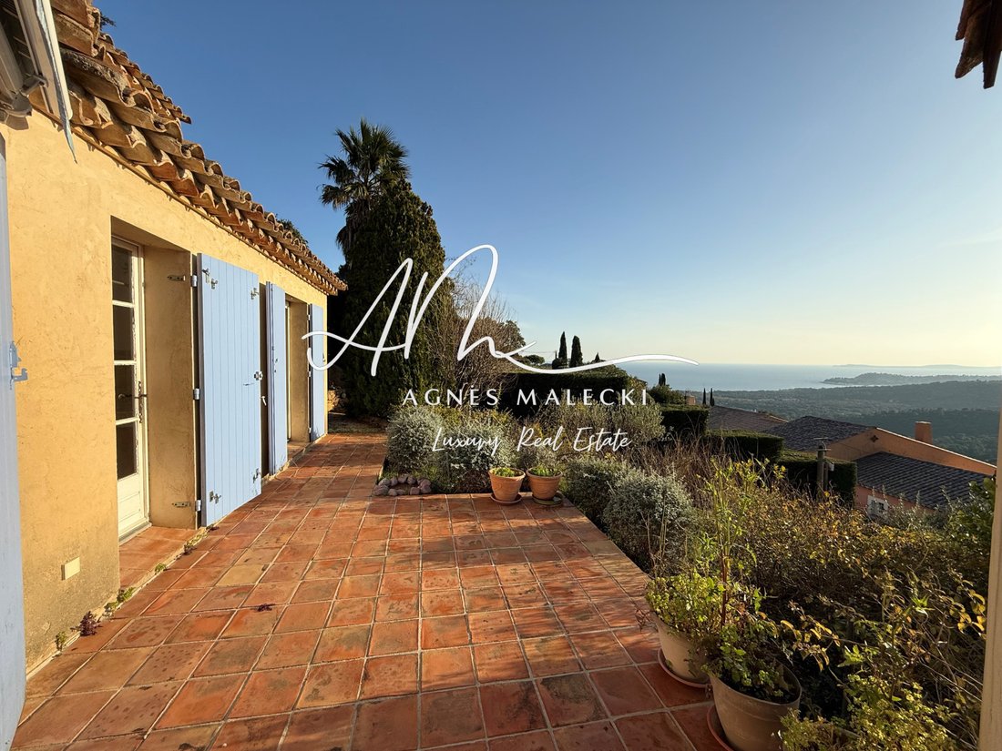 Villa in La Croix-Valmer, Provence-Alpes-Côte d'Azur, France 2 - 16625328