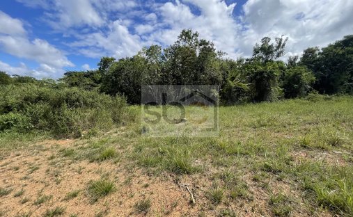 Allier: Castles 968m2