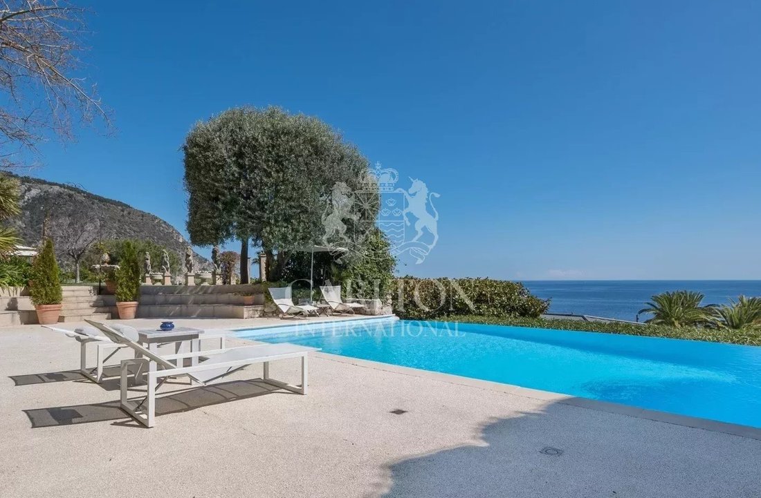 Villa in Èze, Provence-Alpes-Côte d'Azur, France 5 - 16997074