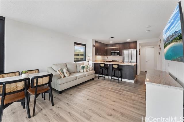 Condo in Honolulu, Hawaii, United States 3 - 16991533