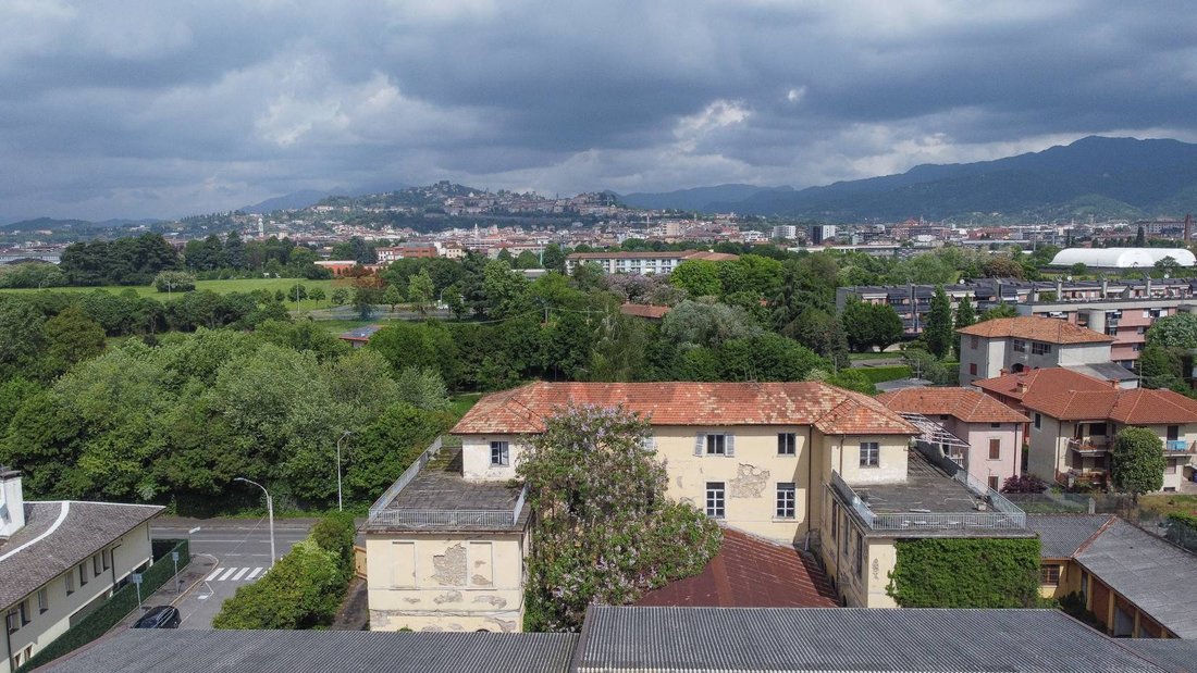 Boccaleone, Bergamo, Italy 3 - 16994153