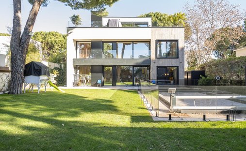 House in Pozuelo de Alarcon, Comunidad de Madrid, Spain 1