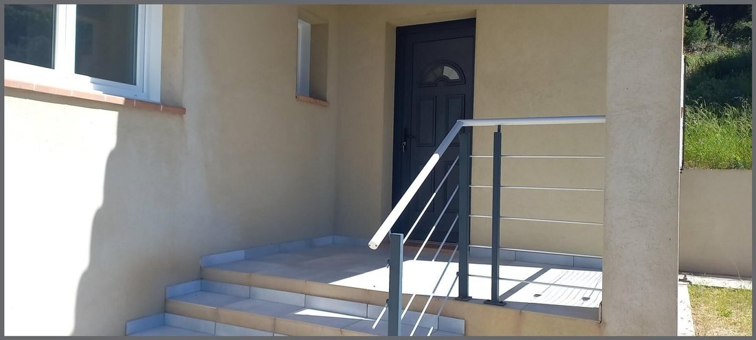 House in Solliès-Toucas, Provence-Alpes-Côte d'Azur, France 4 - 16997470