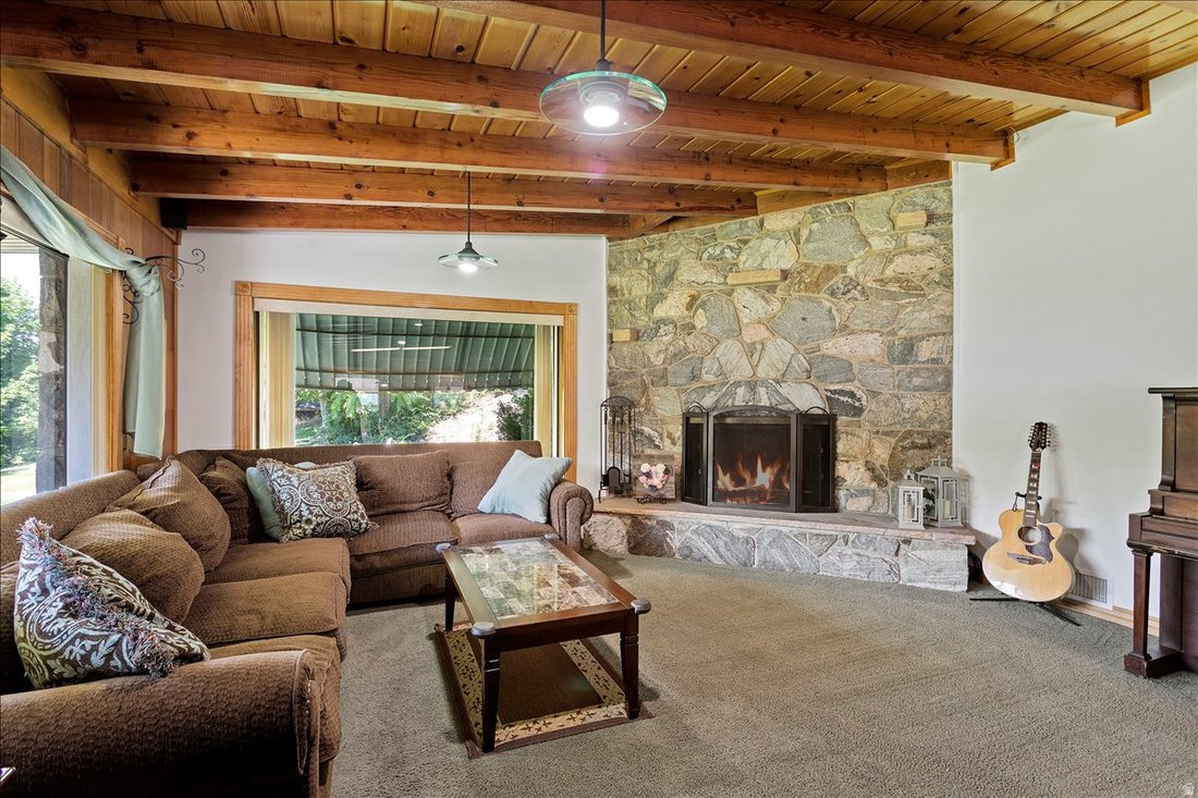 House in Layton, Utah, United States 5 - 16991996