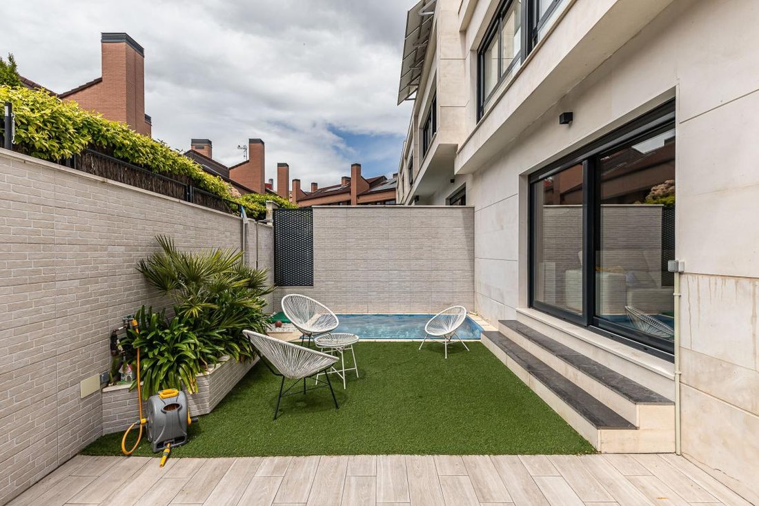 House in Fuencarral-El Pardo, Madrid, Spain 2 - 16993030
