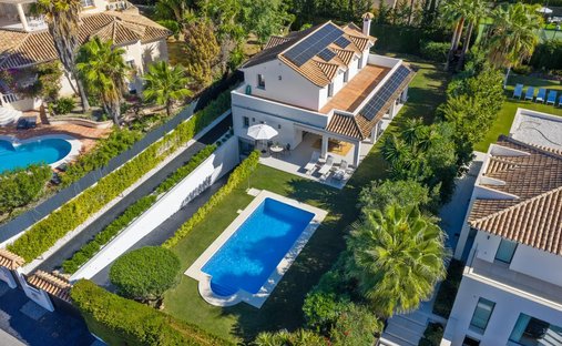 Villa en Nueva Andalucía, Marbella, España 1