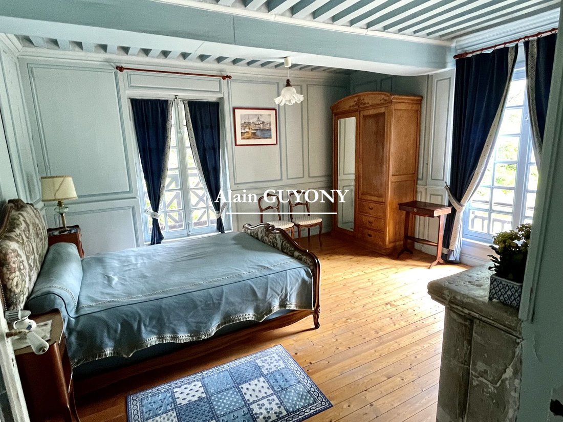 Estate in Fierville-les-Parcs, Normandy, France 5 - 16998765