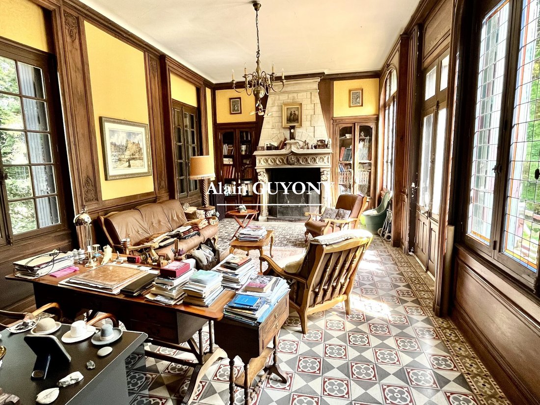 Estate in Fierville-les-Parcs, Normandy, France 4 - 16998765
