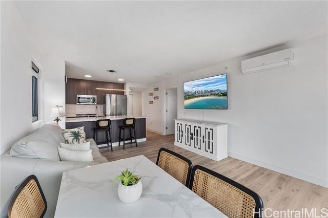 Condo in Honolulu, Hawaii, United States 5 - 16991533