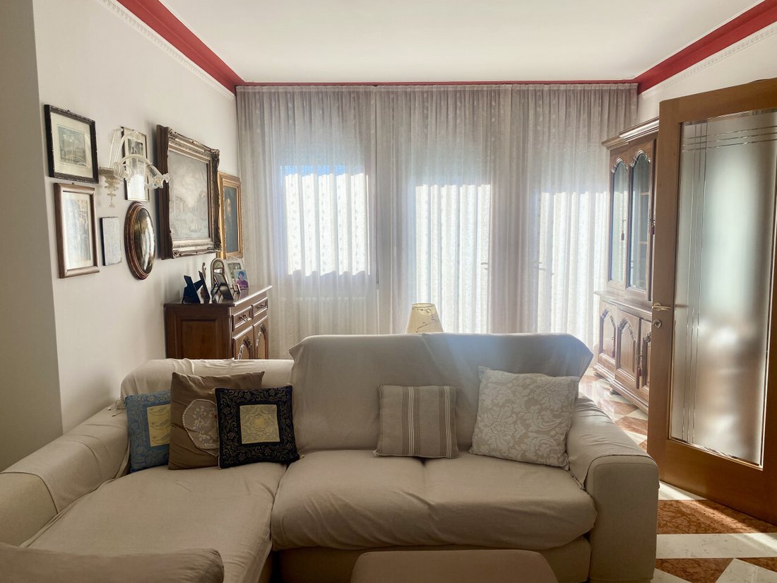 House in Castelfranco Veneto, Veneto, Italy 5 - 16993778